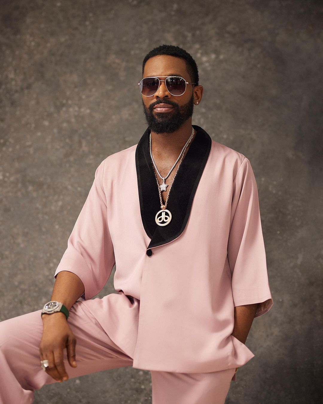 D'banj woman $1 video