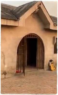 Lady uses 3 weeks to renovates grandmother's house, turns house into mansion