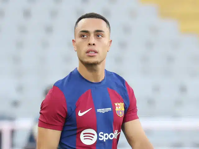 Barcelona confirms departure of Sergino Dest to PSV