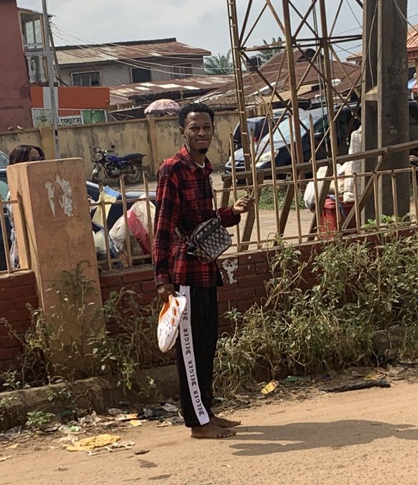 "Body go tell you" — Davido replies another fan who plans to trek from Taraba to Lagos to see him