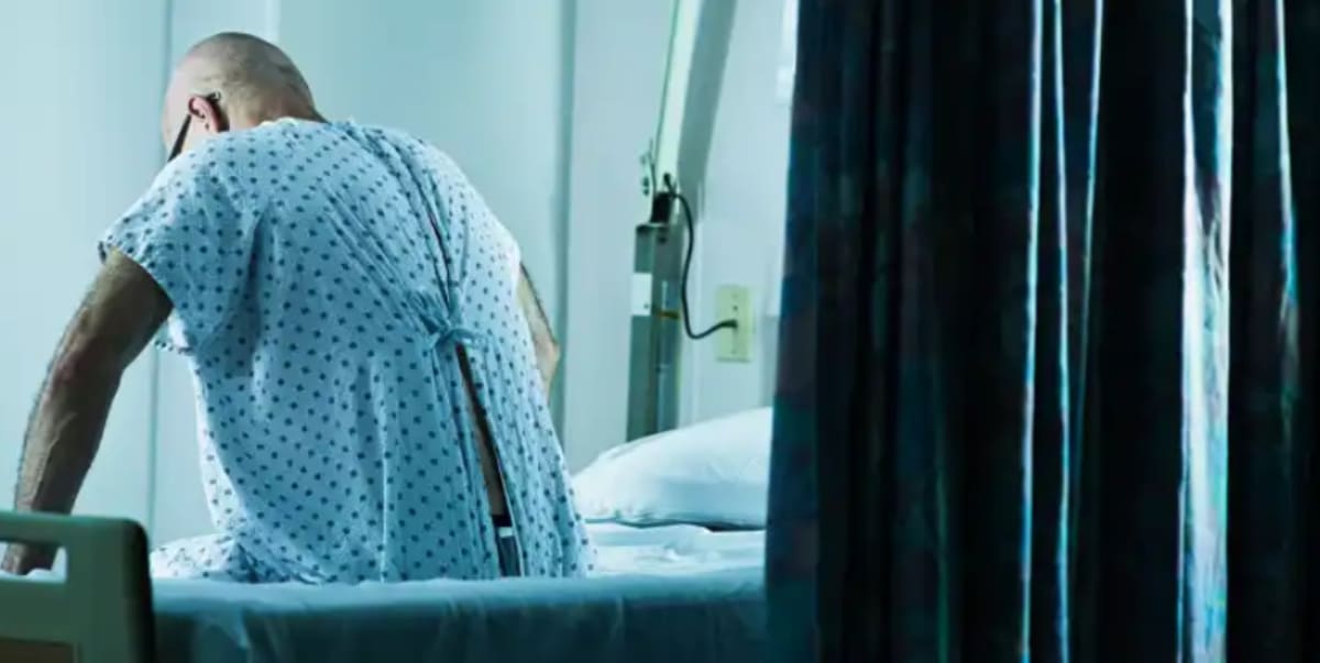 “He cheated on me for 5 years" - Woman gets revenge, abandons cheating husband at hospital (Video)