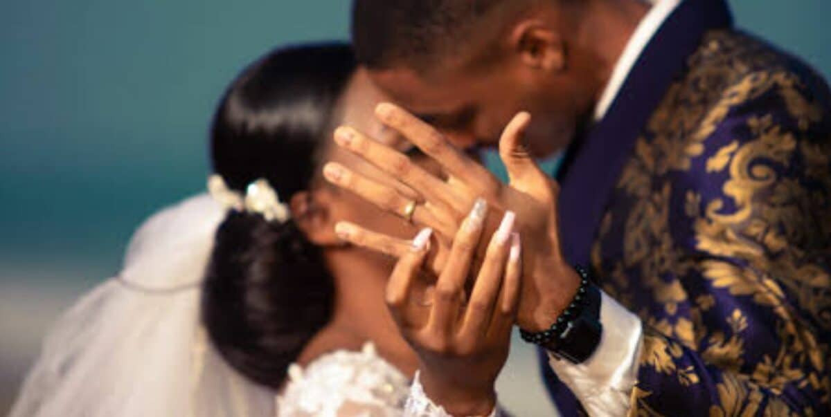 Man relationship love money