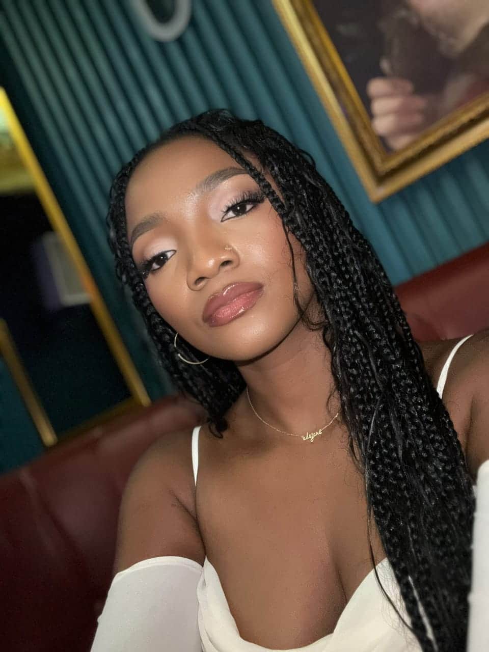 "Nigeria breaks my heart everyday" – Simi bemoans