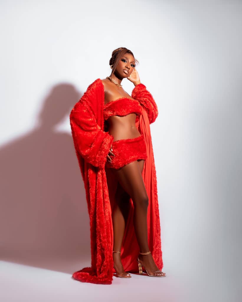 My bestfriend stole my man after saying he’s not good looking’ – Doyin