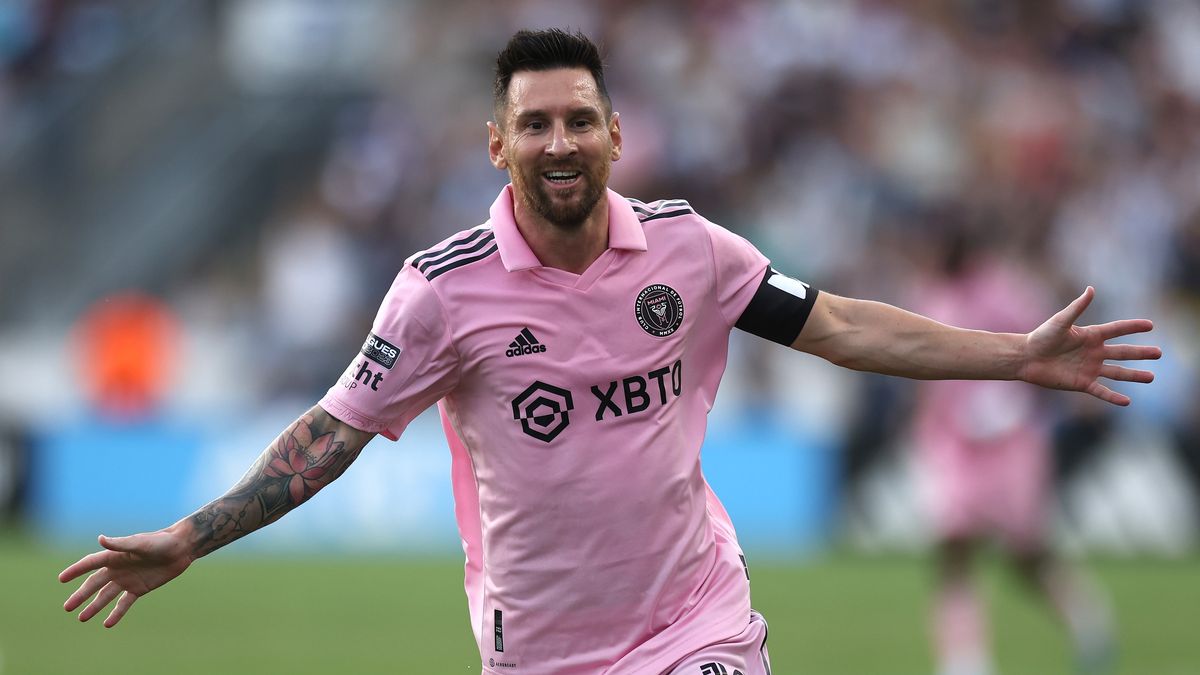 Messi scores 36-yard stunner as Inter Miami reach league cup final