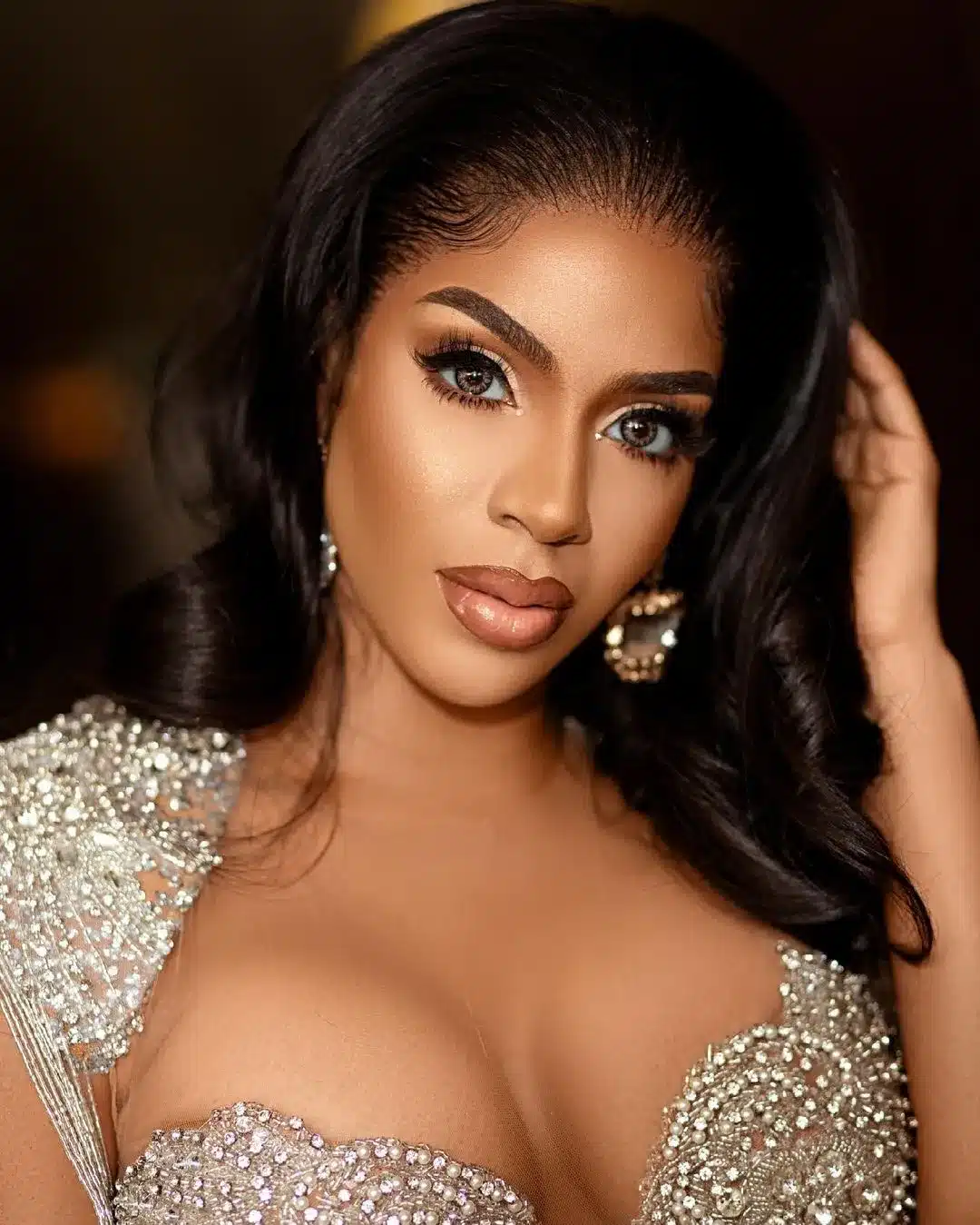 “My biological father pushed me down the stairs” – Venita speaks about abuse