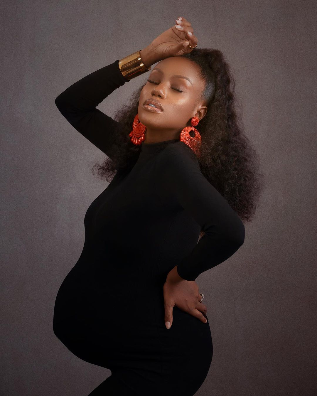 Hilda Baci, Frodd, others jubilate as Far From Home star Elma Mbadiwe ‘Carmen’ welcomes twins 