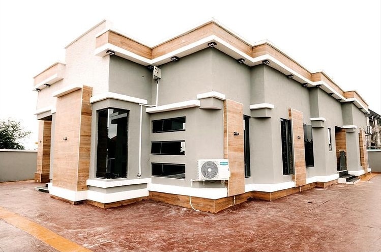 Poco Lee buys multi million naira house for his mother (Video)