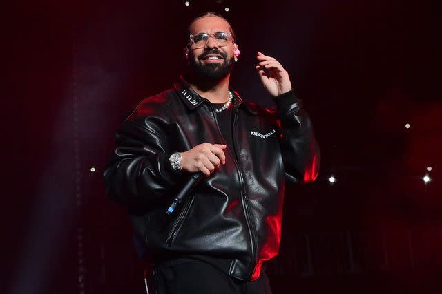 Ardent fan gets a $50k gift from Drake for sacrificing his furniture money to buy his show’s ticket