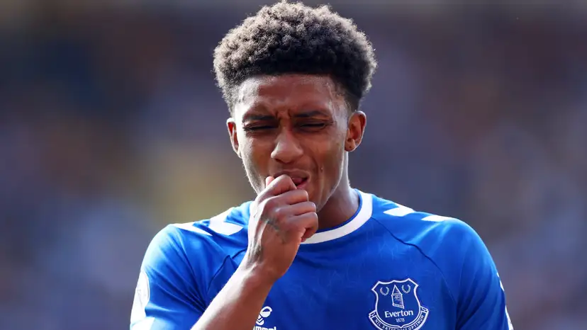 Demarai Gray confirms depature from Everton 