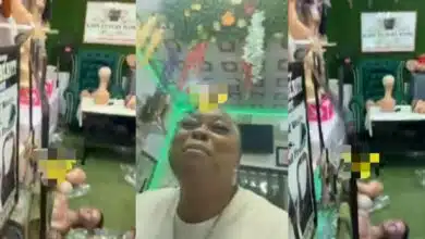 Lady shop wig stolen