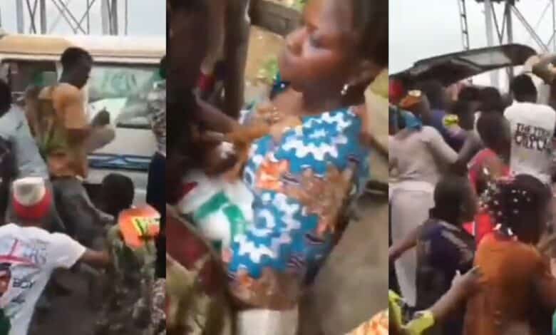 Ibadan Residents Bags Rice Bus