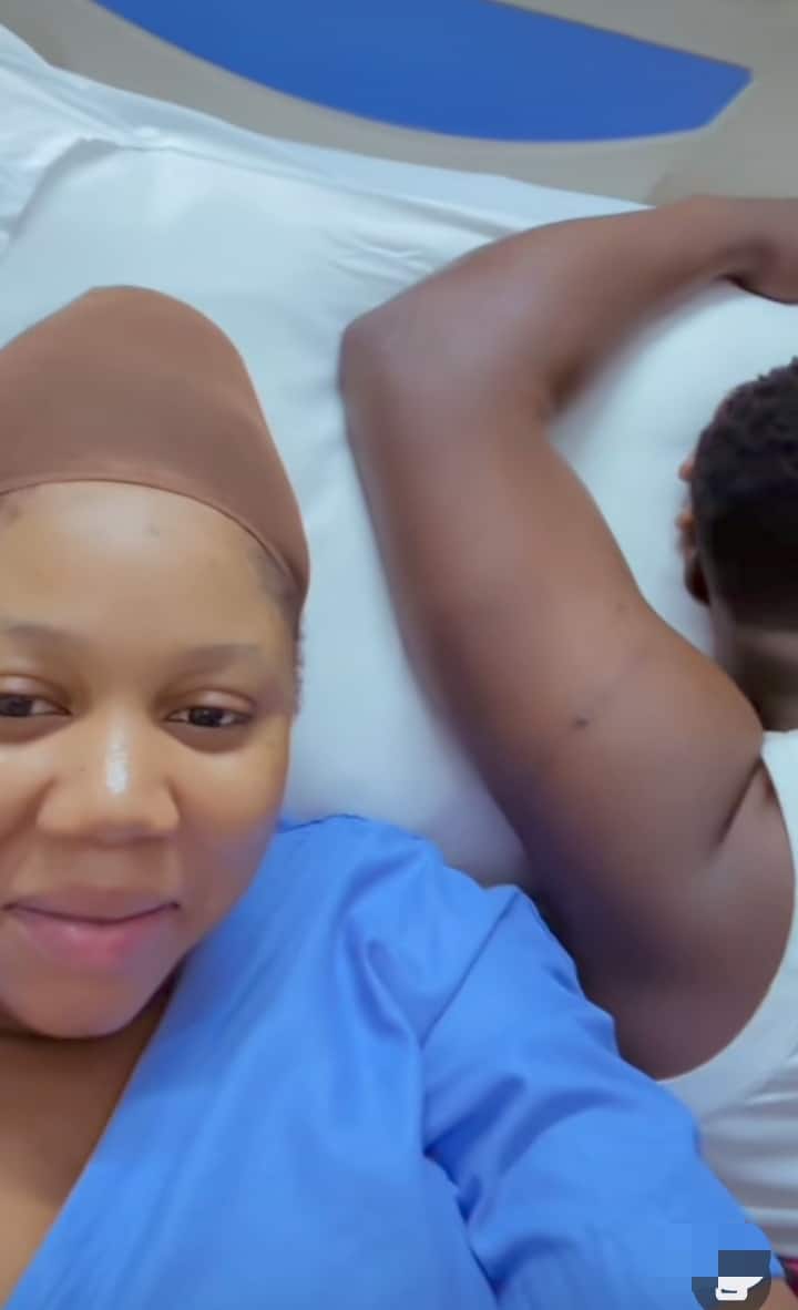 Lady husband maternity