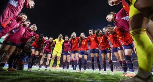 Spainish government threatens sanction for players who refuse team call-ups