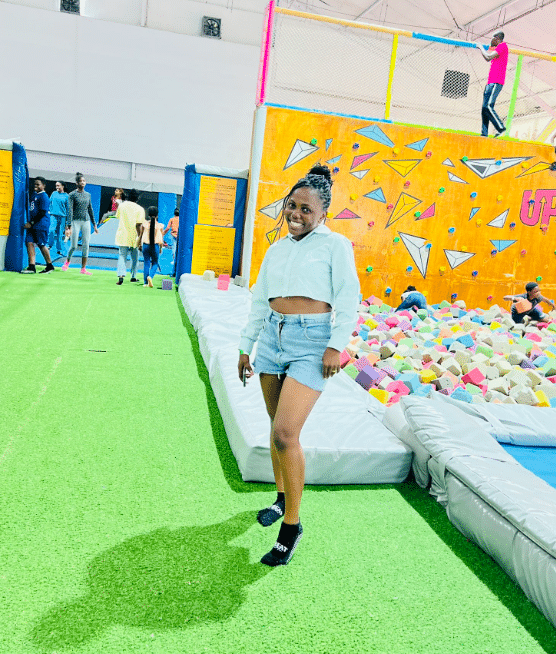 "Looking for a mature partner" - Lady in search of husband, advertises herself , shares stunning photos online