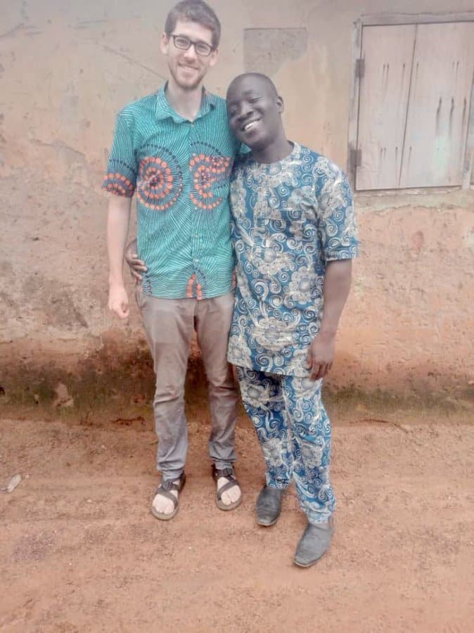 Oyinbo remembers man who gave him accommodation, ask him to apply for US tourist visa