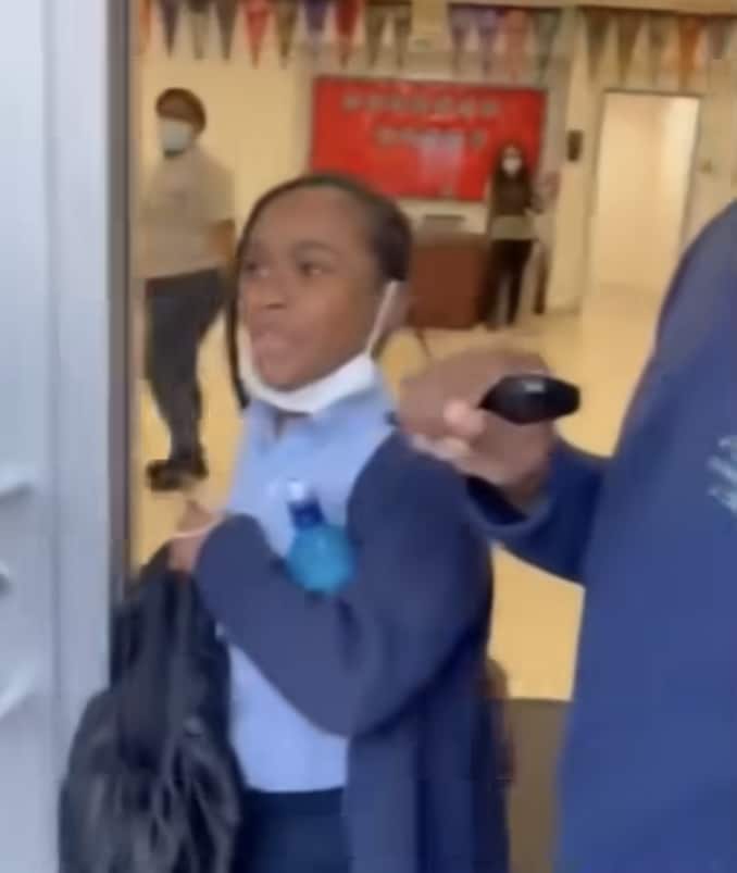 “Touching moment” - Young girl breaks down in tears as she reunites with father wrongfully imprisoned for over a decade