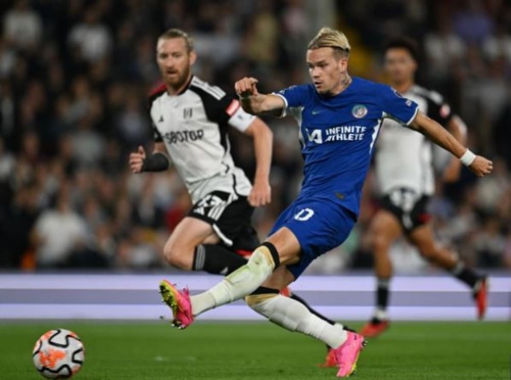 EPL: Mykhailo Mudryk scores first goal as Chelsea defeat Fulham 2-0