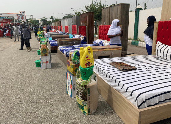 Kano state government conducts mass wedding for 1,800 couples, gifts them cash, food, furniture, clothing