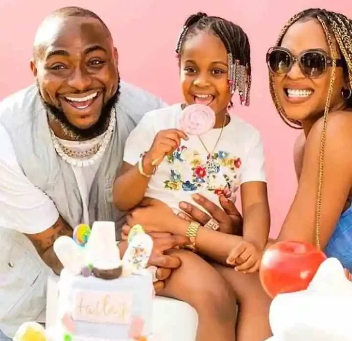 The second dauhter of artist Davido, Hailey has caused a buzz online after screaming her lungs out after seeing a snail forthe first time.