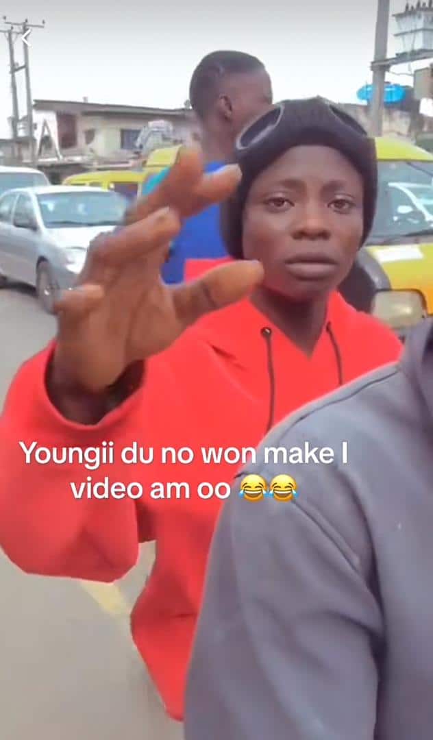 Fans bemoan depression as Portable's signee, Yung Duu flies bike as boss seizes his car