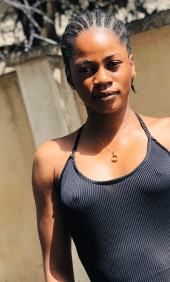 “My breast no fall like your own" - Ladies cause buzz online as they fight over whose bust is better