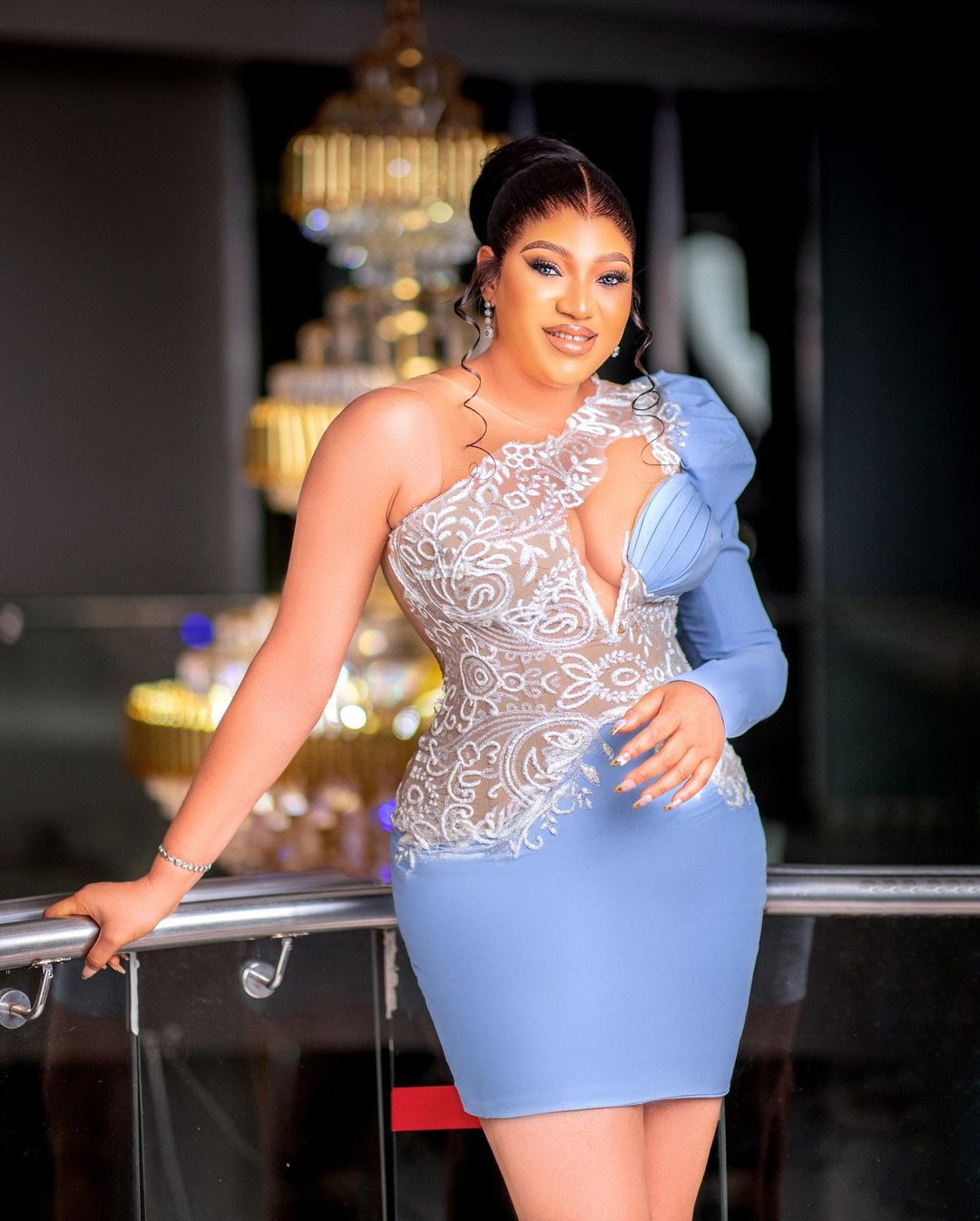 "If you work on your nyash, save money to work on your senses and and brain" - Actress Queenth Hilbert shows shades