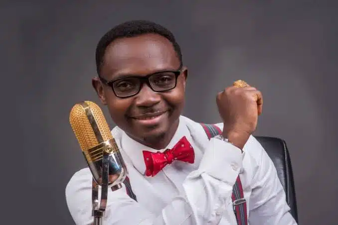 Comedian Teju Babyface welcomes third child wife