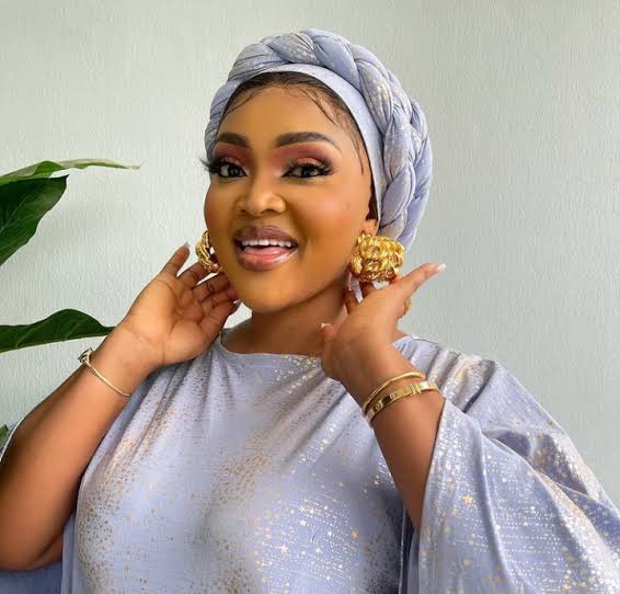 Mercy Aigbe Indian name outfit