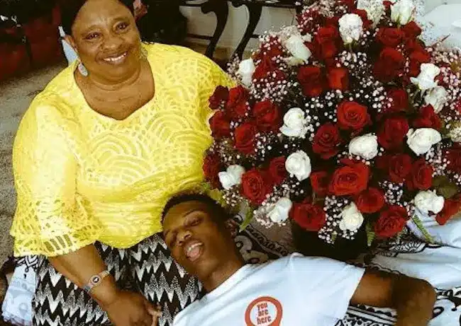 "The pain is deep, I've never felt this pain in my life" - Wizkid says, mourns mother