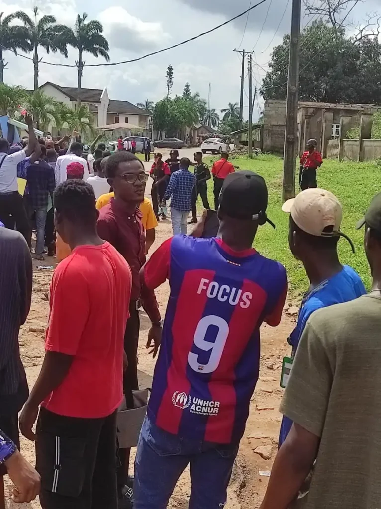 OAU Students storm EFCC office, protest release of their fellow students arrested during raid