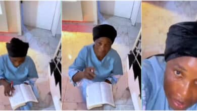 Video of 'Mummy GO' doing the trending ceiling challenge surfaces, stuns many