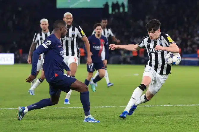 VAR official who awarded controversial PSG penalty against Newcastle removed from UCL game tonight