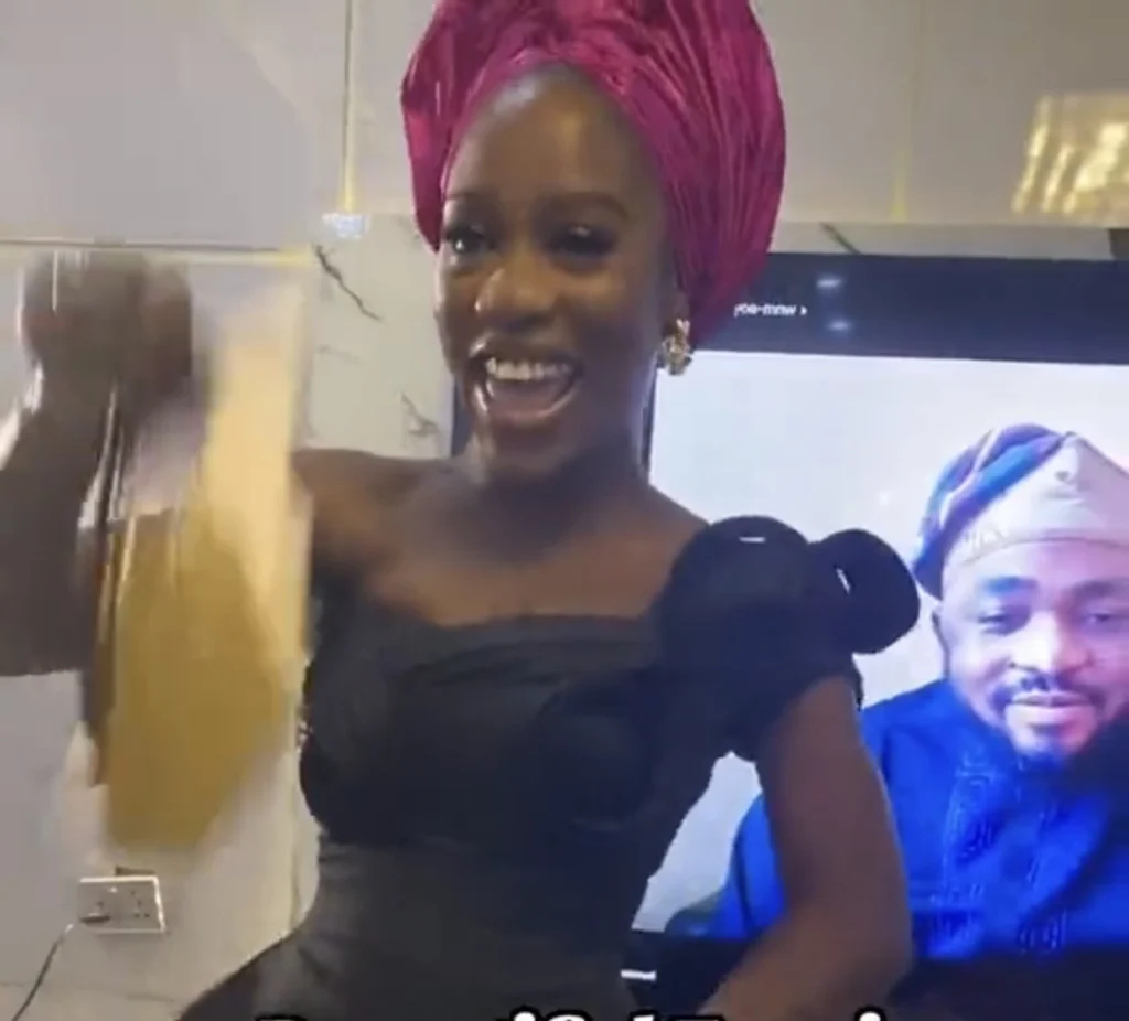 Beautiful Yoruba lady goes digital, does her wedding introduction online 
