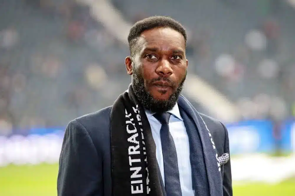 “E no go better for Okocha” — Man lays curses on footballer as youths gamble and lose to virtual bet