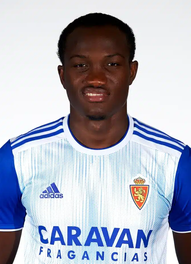 Ghana striker Raphael Dwamena dies at 28 after collapsing on pitch, former clubs pay tribute 