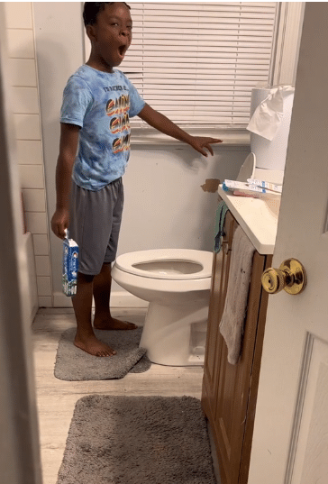 Mother catches her young son sleepwalking in toilet at 3am, shares strange things he's doing