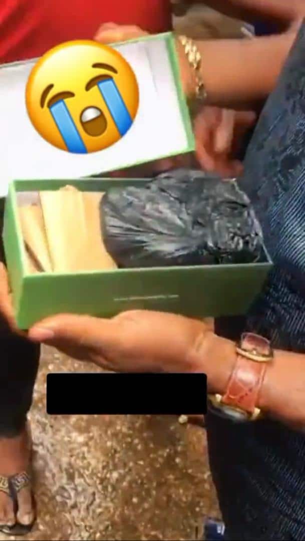 Man buys sealed brand new phone, finds rubbish in phone pack