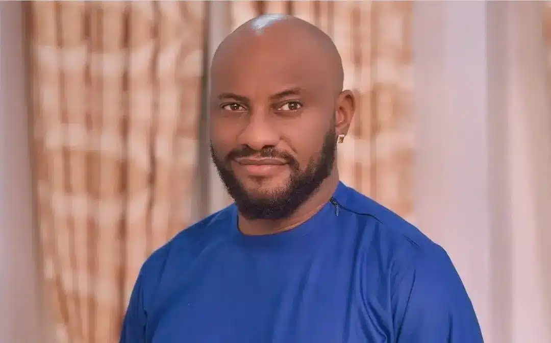‘Polygamist with half chest, Bigamy na ur mate' - Netizens drag Yul Edochie after spotting him with his ring for the first time over court issue