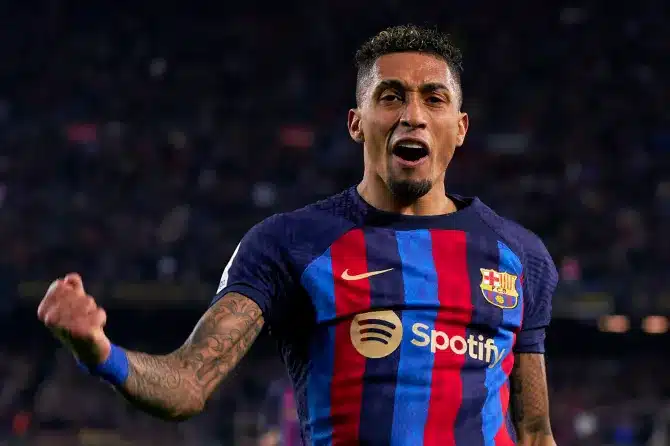 Tottenham move for Barcelona's Raphinha, offering Cristian Romero in exchange