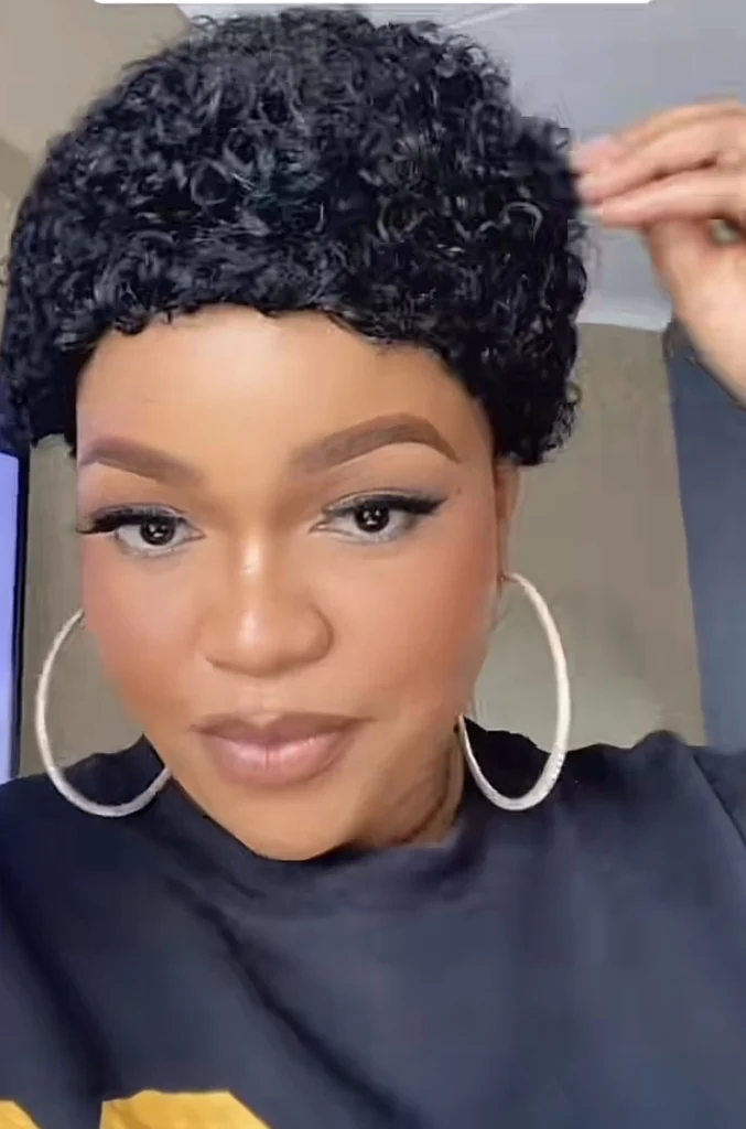 “Maybe you told them you studied law” — Reactions as lady shows off wig she got from Ali express 