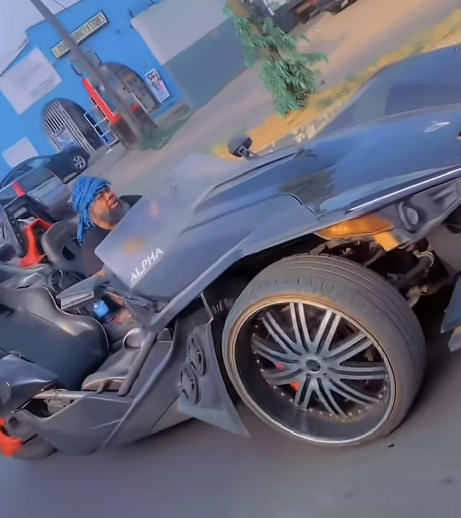 “But what if rain start” — Citizens question as man drives his Slingshot car on the streets of Benin