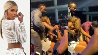 “This is so irritating” — Netizens rage as fan refused to let go of Tiwa Savage on stage