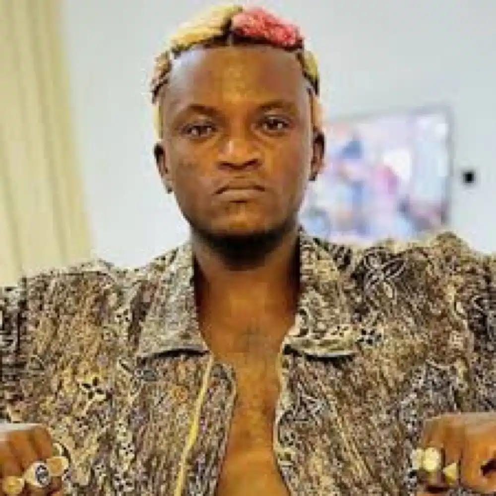 Nigerian musician and newest Philosopher has given his beautiful fans and supporters some great words of wisdom regarding prayer for the coming year.