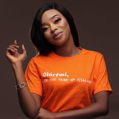 lady restaurant experience car broke