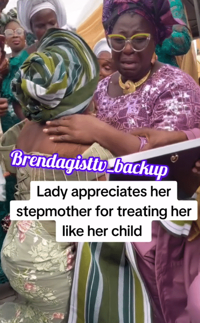 "You never let me feel my mum's absence" - Nigerian bride praises stepmother for treating her like her daughter