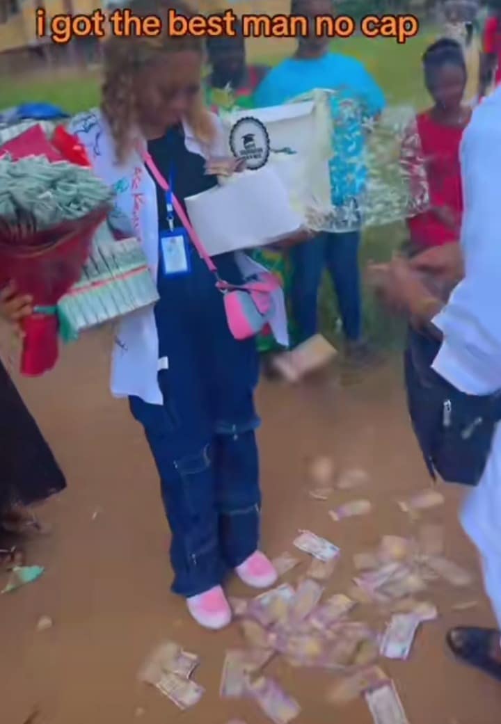 "Is your husband single?" – Husband storms wife's graduation to celebrate her in grand style