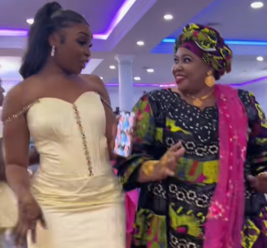 "You're pretty, want my son?" - Elderly Woman stylishly attempts to matchmake cute lady with her son through dance