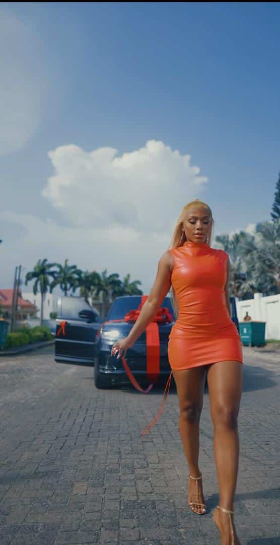 mercy eke range rover unveiling