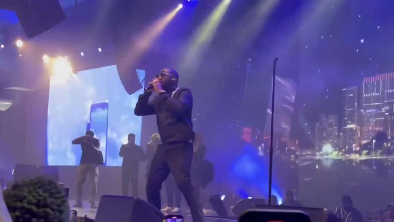 Cross falls from stage while performing at Davido’s concert